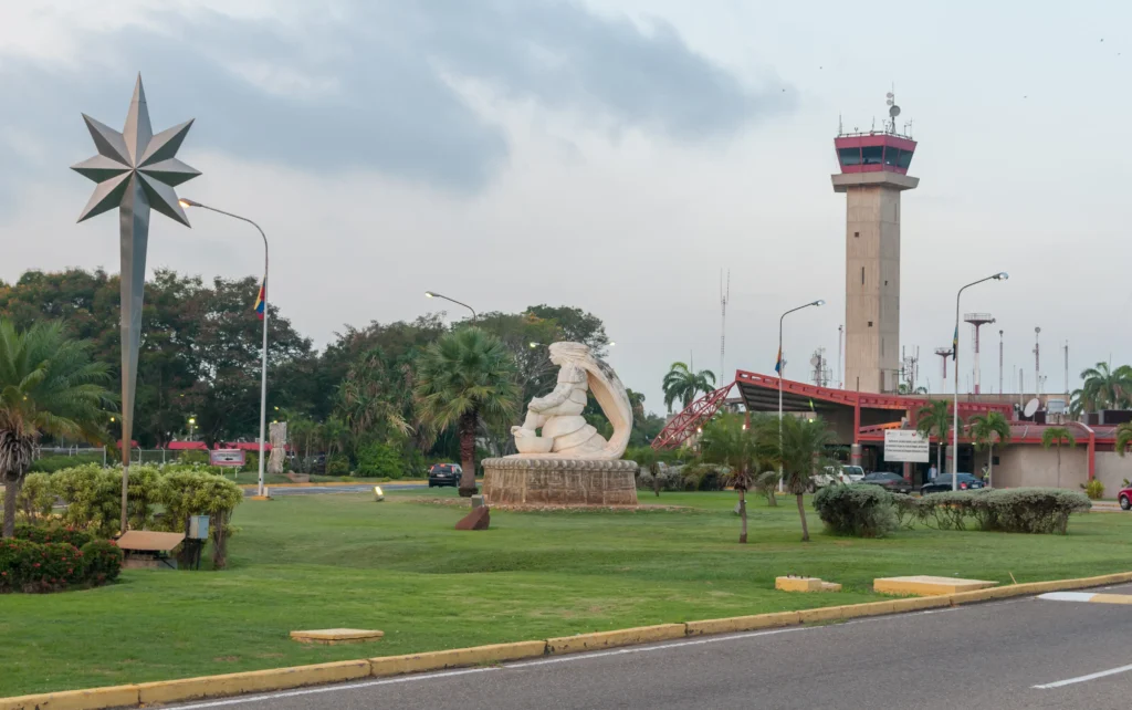 Aeropuerto Internacional La Chinita